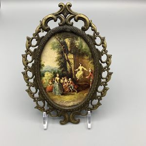 Vtg Ornate Metal Oval Framed Print Courting in the Courtyard Italy Couples 1950